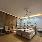 Aparthotel In The Bar Street Istanbulská provincie